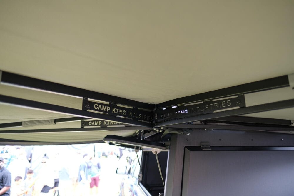 Camp King Protector Series - 270 Degree Freestanding Awning