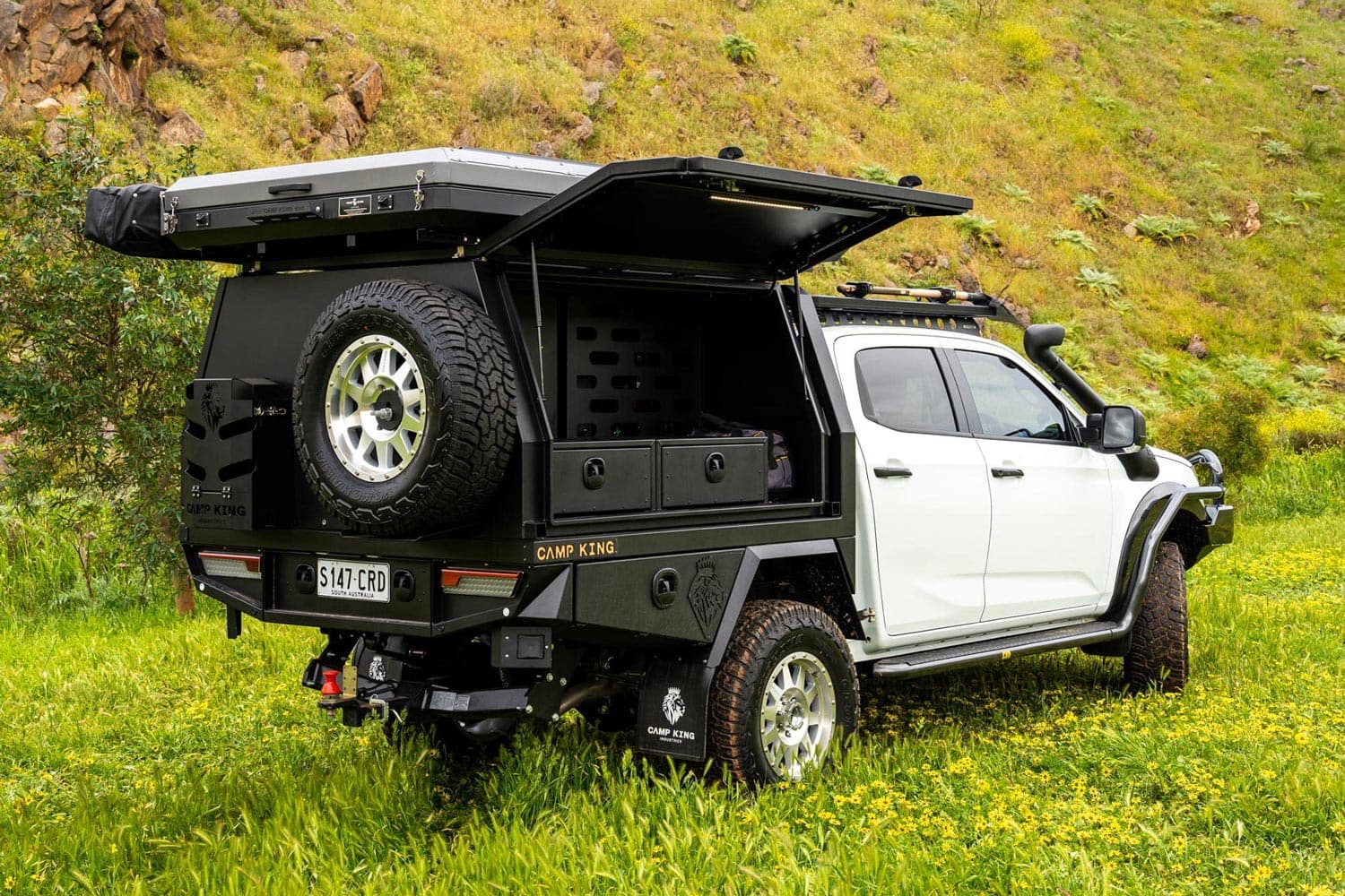 isuzu dmax canopy